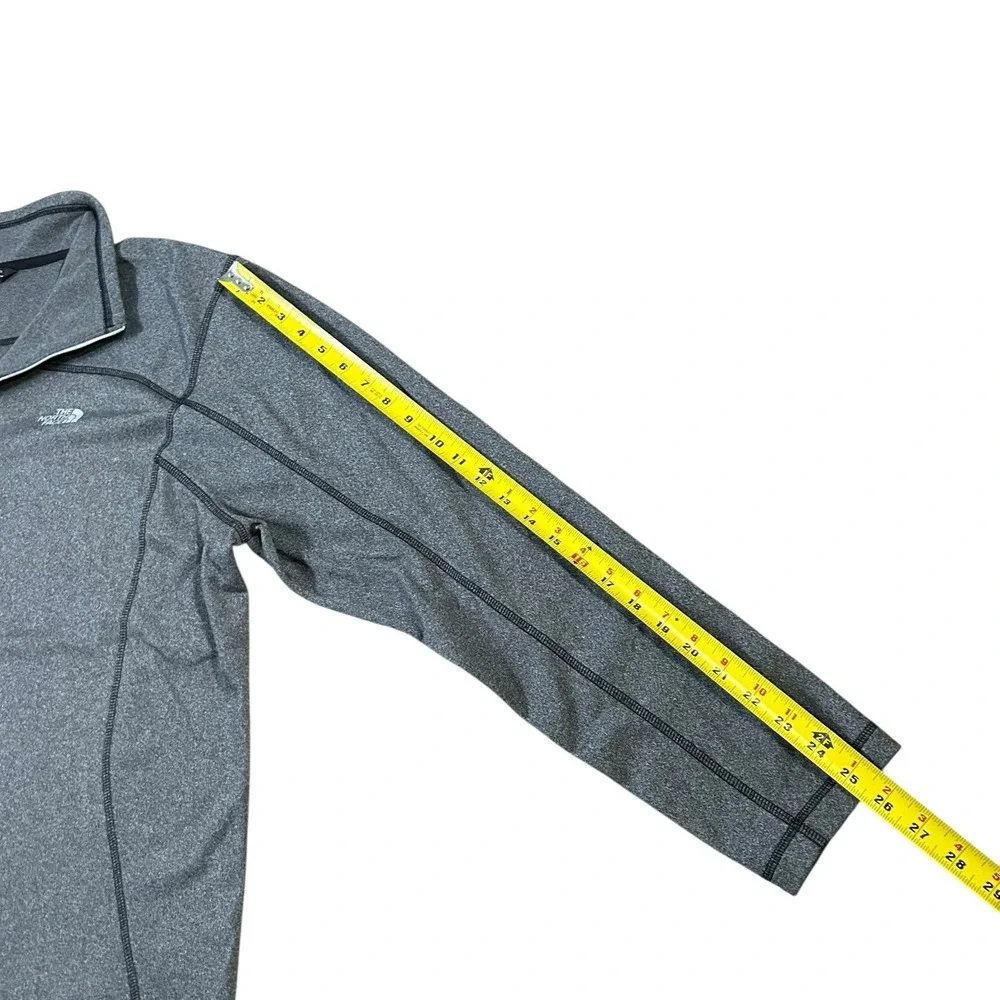 The North Face Sweater Pullover Mens Extra Large Gray 1/4 Zip Long Sleeve‎